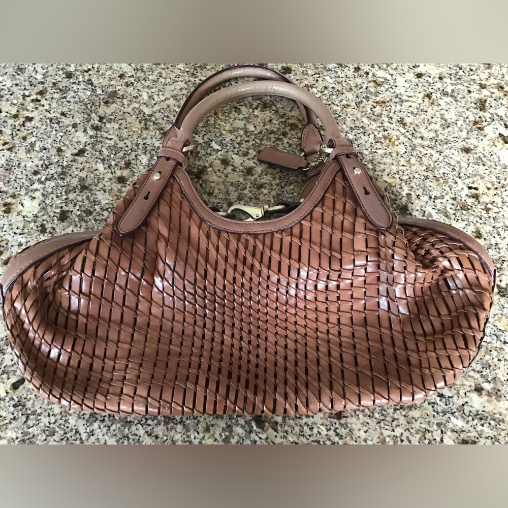 Vtg Cole Haan limited edition Genevieve woven tote - Picture 10 of 11